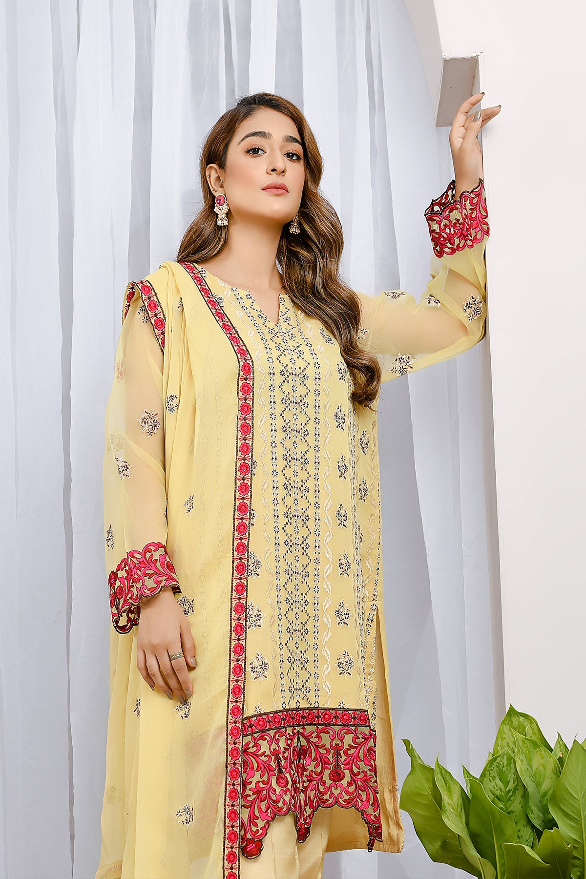 Dyed Embroidered Chiffon 3 Piece Suit Mf-003-Beige